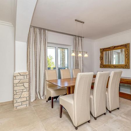 Villa Milena With Pool And Sea View เซร์เวนีเวอร์ ภายนอก รูปภาพ