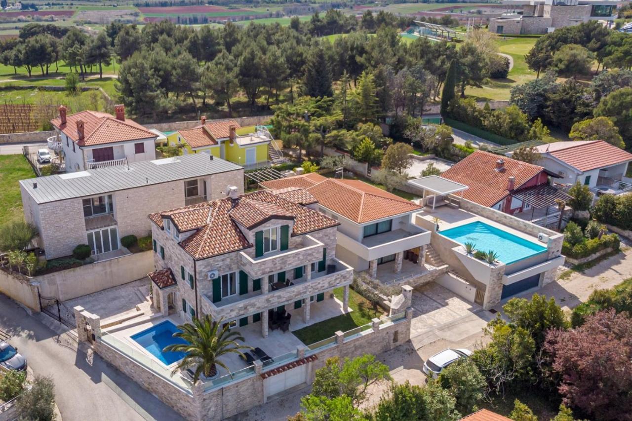 Villa Milena With Pool And Sea View เซร์เวนีเวอร์ ภายนอก รูปภาพ